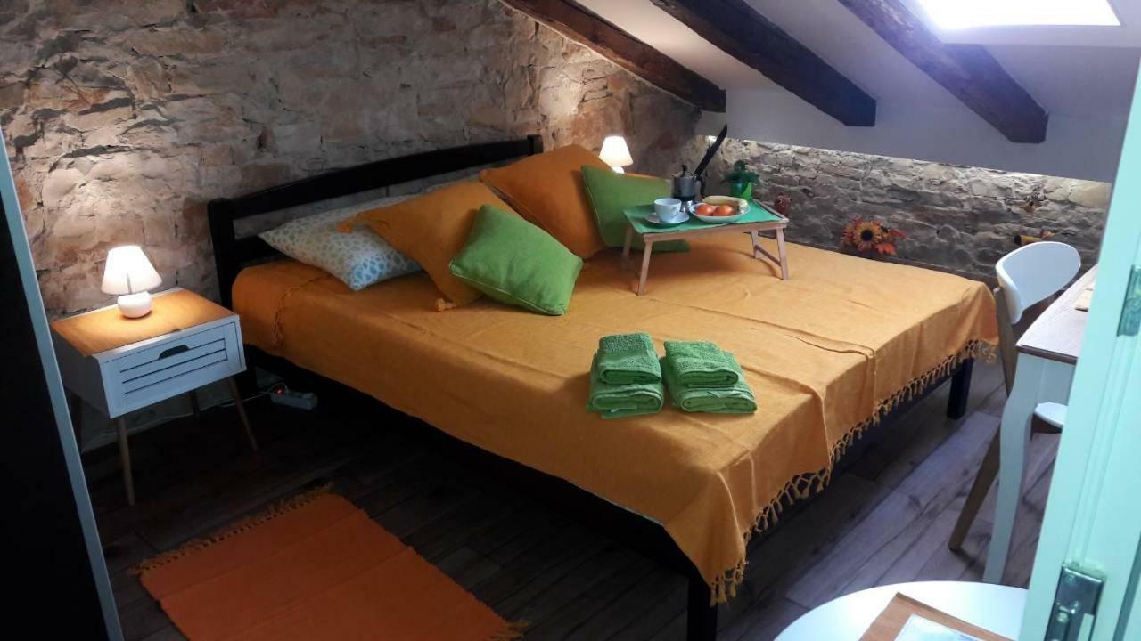 Lukadora Apartment Pula Exterior foto